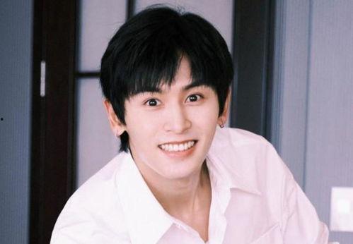 陈牧驰前女友爆料视频,揭秘昔日恋情内幕 第2张 陈牧驰前女友爆料视频,揭秘昔日恋情内幕 第2张