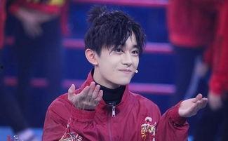 易烊千玺近况爆料最新,新作品筹备中，生活状态引关注